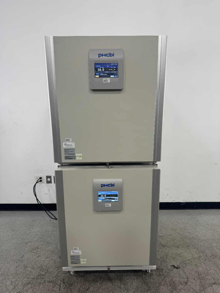 Image of PHCBI Doublestack CO2 Incubator